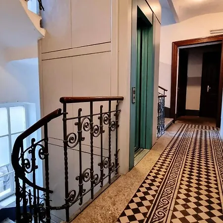 아파트 La Casa Dei Leoni *